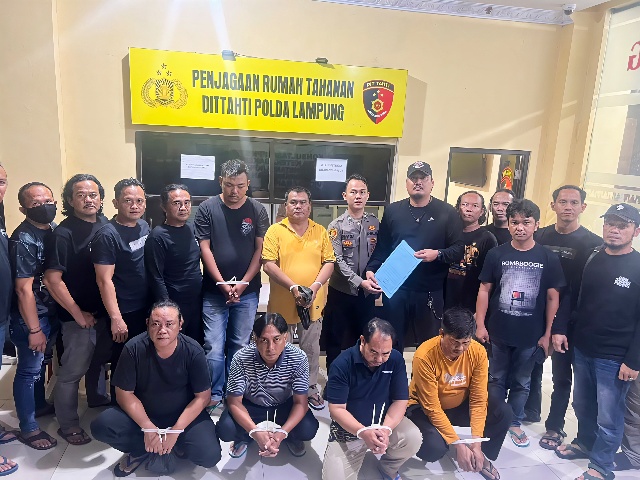 Diduga Peras Anggota TNI, Sindikat Debt Collector Dipimpin Pensiunan Perwira Polri Digulung Resmob Polda Lampung