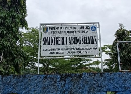 Rangkap Jabatan Jadi Operator Dapodik, Oknum Guru ASN di SMAN 1 Abung Selatan Diduga Jarang Mengajar dan Tabrak Aturan