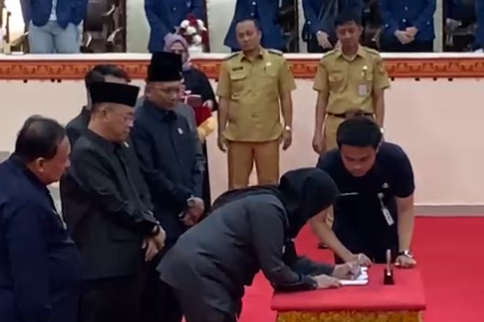 Rapat Paripurna LPJ APBD 2025: Fraksi PDIP Soroti 11 Aset Pemkot Bandar Lampung yang Belum Bersertifikat