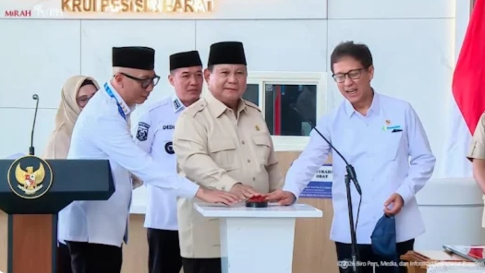 Perkuat Akses Faskes Pesisir, Gubernur Mirza Dampingi Presiden Prabowo Resmikan RSUD KH Muhammad Thohir di Krui