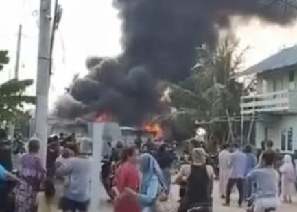 Gudang Diduga Tempat Penimbunan BBM Solar Ilegal di Pesawaran Hangus Terbakar