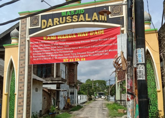Menggugat Selembar Kertas di Atas Tanah Rakyat: Babak Belur 40 Tahun Sengketa Agraria Way Dadi