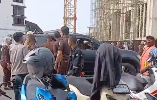 Dugaan Pekerja Tersengat Listrik di Kejati Lampung Viral, Kasi Penkum Mengaku Belum Terima Laporan