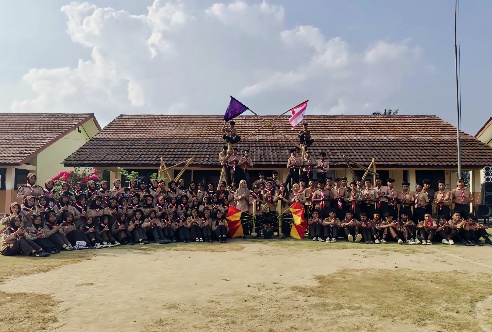 Menggembleng Tunas Bangsa di Lapangan Hijau SMAN 01 Batu Putih