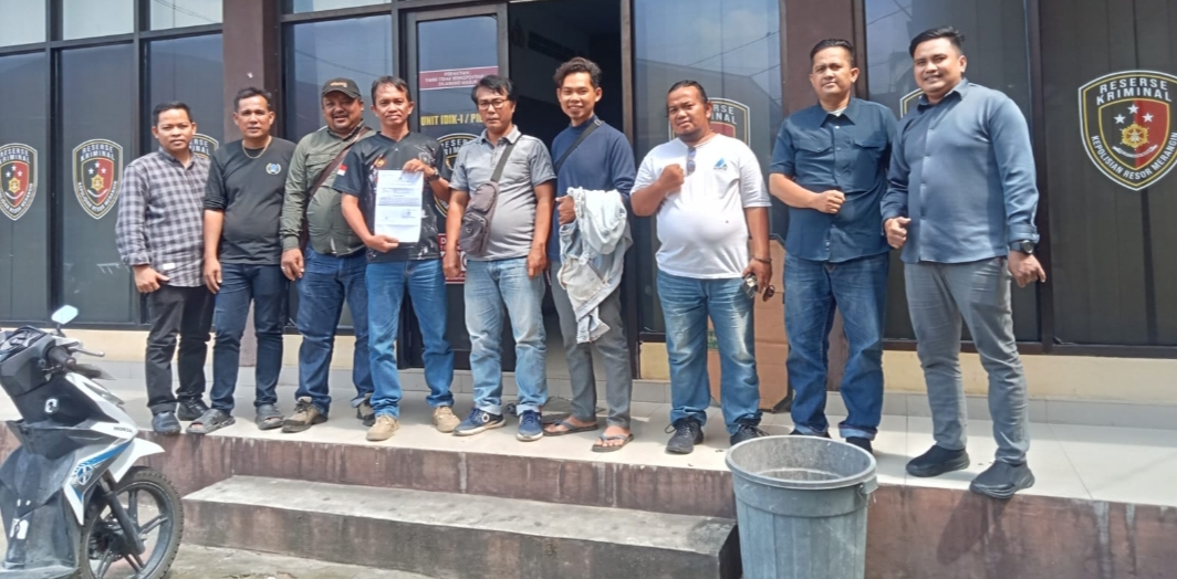 Oknum Kades Diduga Dalangi Pengeroyokan Wartawan di PN Bangko Resmi Dilaporkan ke Polisi