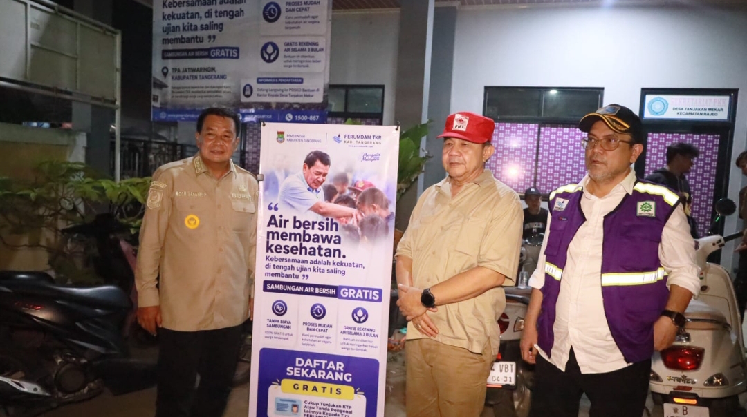 PERUMDAM TKR Berikan Sambungan Air Bersih Gratis bagi Warga Terdampak Kebakaran TPA Jatiwaringin