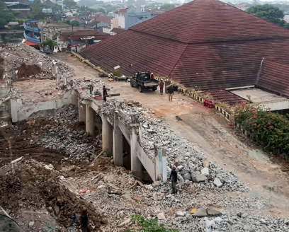 Keruntuhan Piramida Merah: Selamat Jalan Hotel Marcopolo, Saksi Waktu yang Pamit dari Bandar Lampung