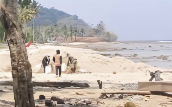 Viral Eksplorasi Pasir Pantai Teluk Tengor, Pokmaswas Cukuh Balak Layangkan Surat ke APH