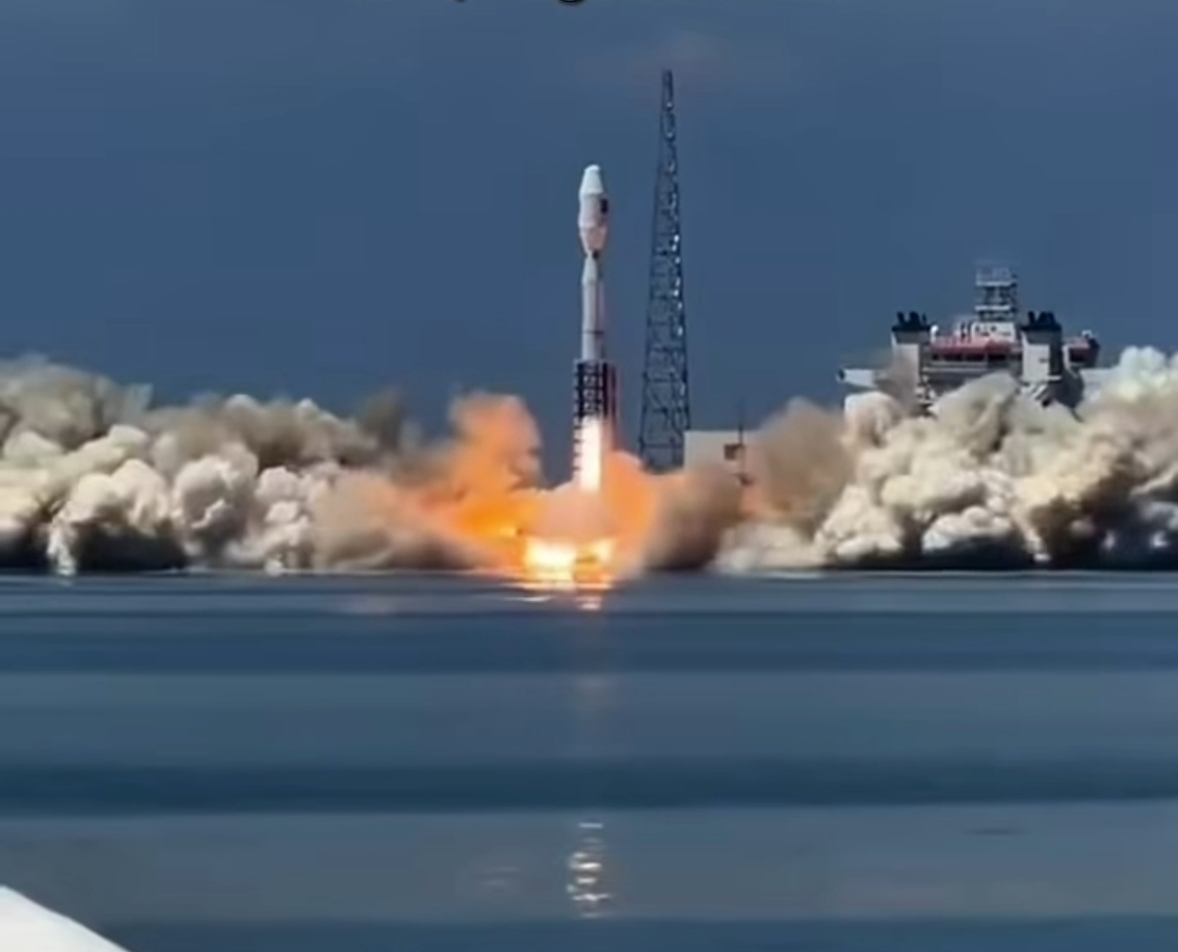 Satelit Lampung-1 Sukses Meluncur dari Kapal di Perairan Shandong, China