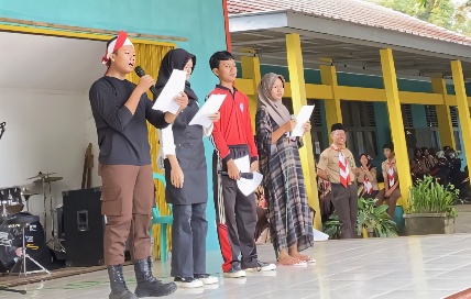 Tak Hanya Baca Buku, Jumat Literasi SMAN 1 Sukoharjo Diwarnai Pentas Tema Kemerdekaan