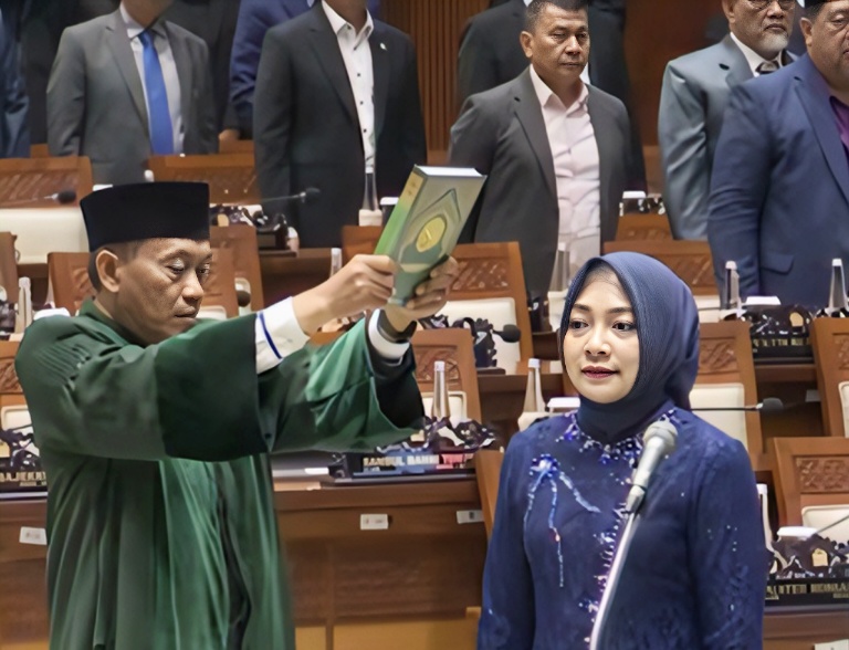 Nessy Kalviya Resmi Dilantik Jadi Anggota DPR RI PAW Dapil Lampung II