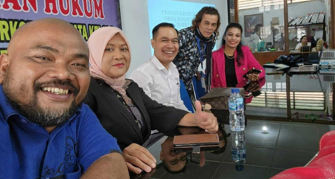 UJI MATERI DAN KOMPROMI PERADILAN: Menakar Efektivitas Pembatasan PK bagi Pejabat TUN