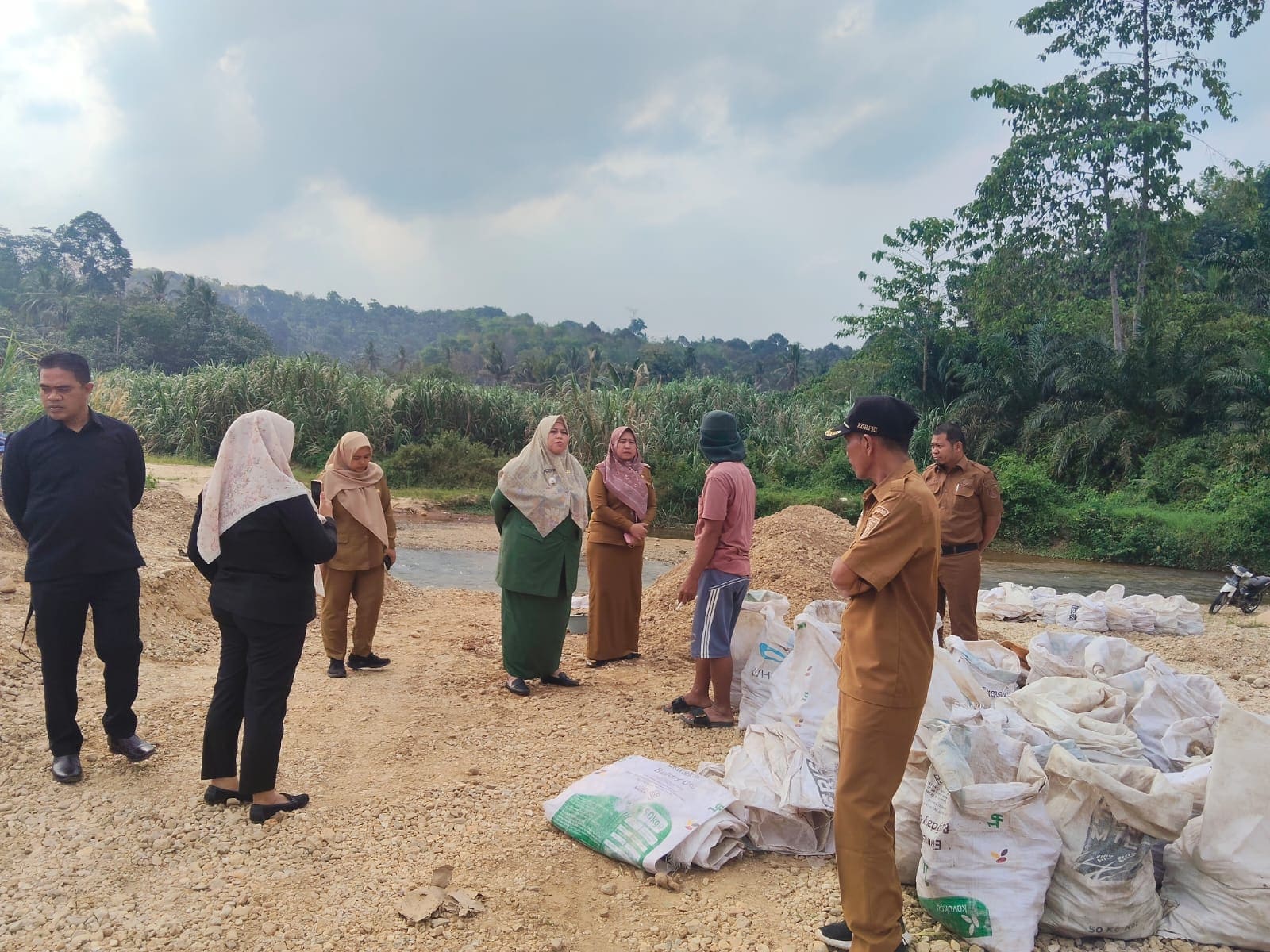 Sempat Tutup, Aktivitas Tambang Pasir dan Batu Silika Diduga Ilegal di Pringsewu Muncul Lagi, Publik Tagih Ketegasan Aparat