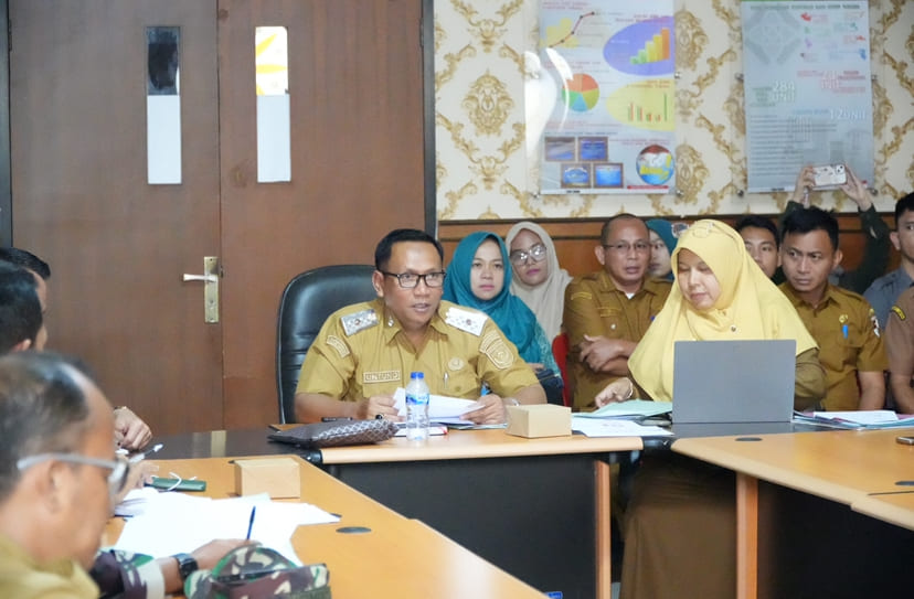 Asisten I Pimpin Rakor Persiapan Sarana dan Prasarana HUT ke-81 RI di Tubaba