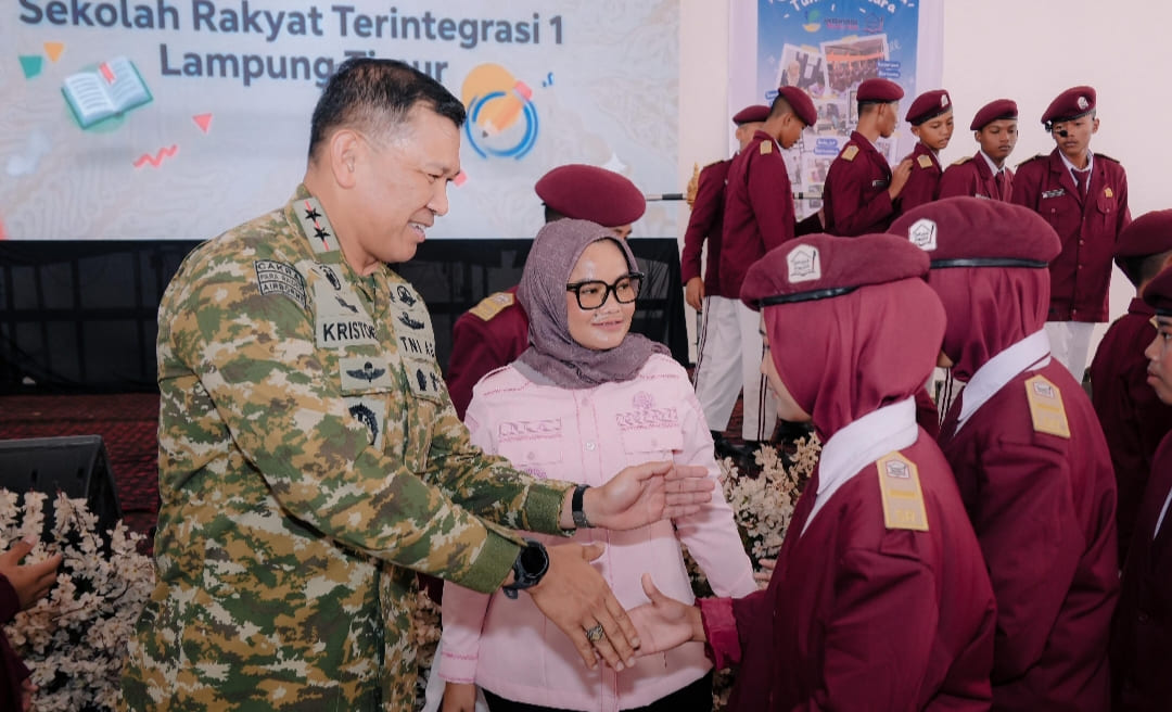 Memutus Rantai Kemiskinan dari Bangku Sekolah Rakyat Lampung Timur