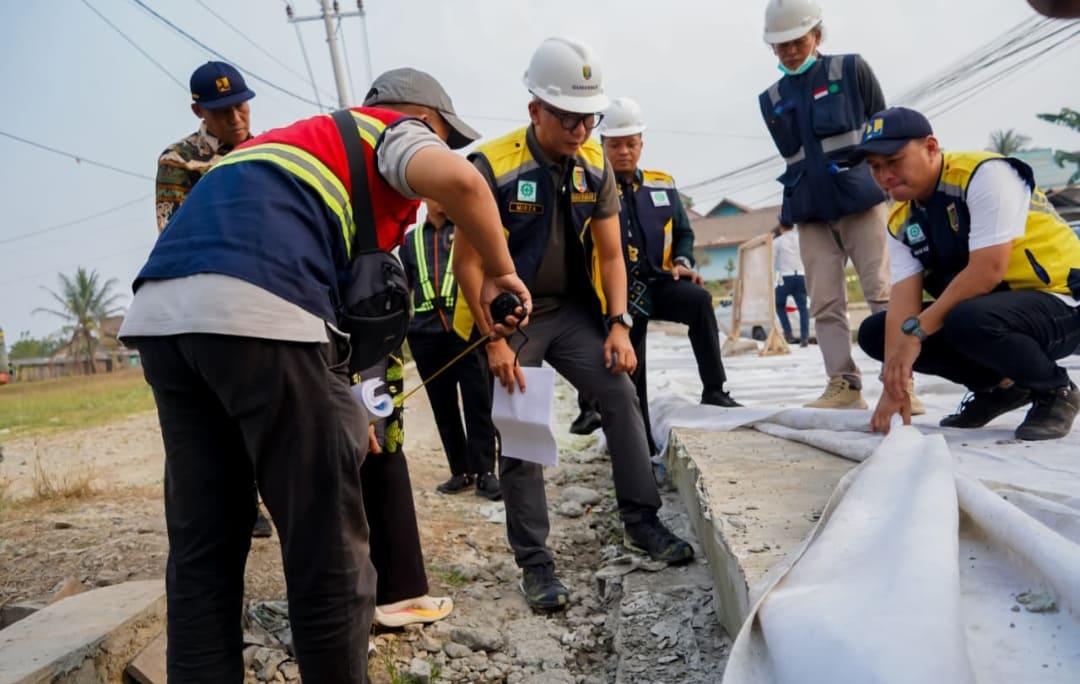 Perbaikan Ruas Kalirejo-Pringsewu Ditarget Rampung Pertengahan Oktober
