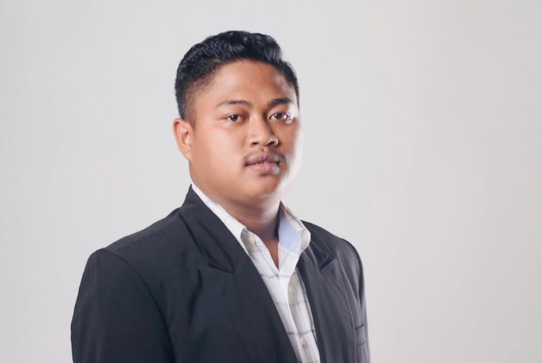 Senat Universitas dan GBHN: Guru Besar Hanya Nama