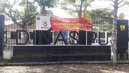 Sebut Ada Indikasi Pengurangan Volume dan Personel Fiktif, KAMPUD Laporkan Proyek PUPR Lamsel ke Kejati
