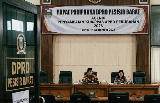 Paripurna KUA-PPAS Pesisir Barat Mangkrak Tiga Kali, Unggahan Konser Anggota DPRD Disorot Publik