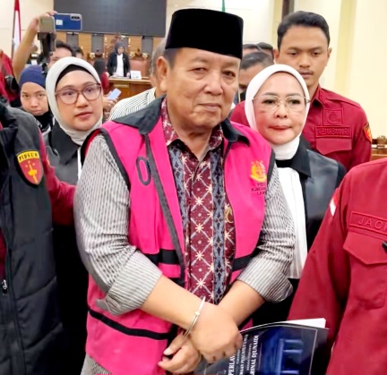 Didakwa Rugikan Negara Rp268,76 Miliar, Arinal Djunaidi Tetap Ditahan Menjelang Putusan Sela