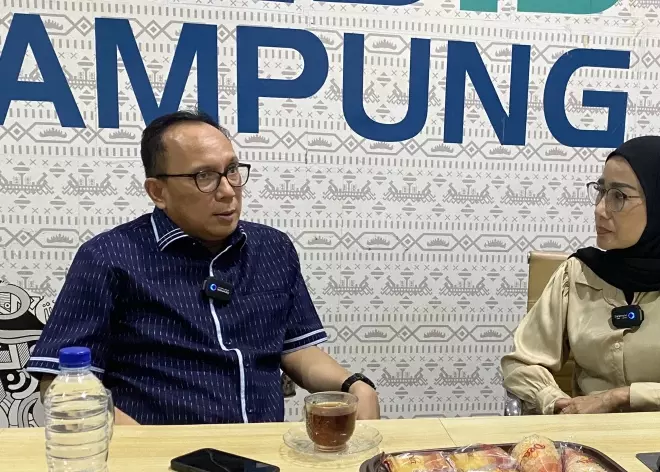 Catatan Nyimak Podcast Dr. Budiyono, Kampus Unila yang Ceria dan Menginjak Bumi