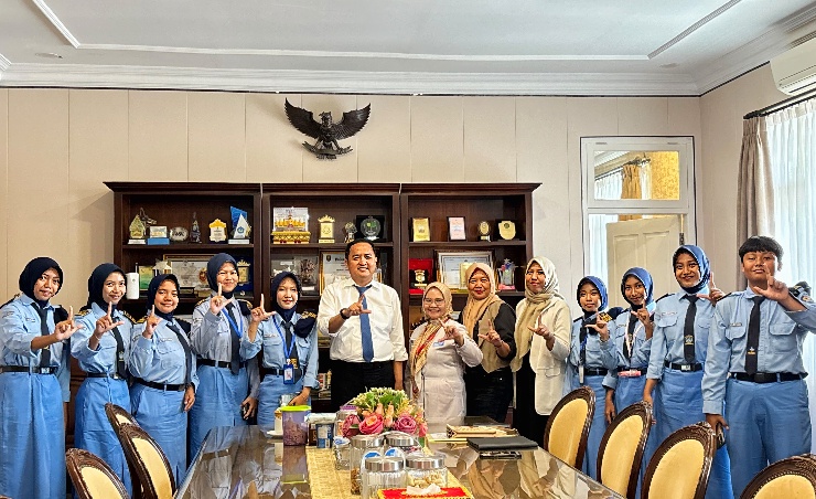 Cerita Jurnalis SMAN 1 Terusan Nunyai Wawancara Eksklusif Bersama Kadisdik Lampung Thomas Amirico