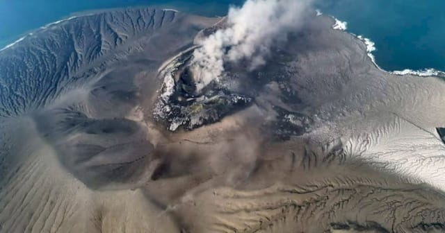Lagi Gunung Anak Krakatau Erupsi 5 Kali, Status Masih Level III Siaga