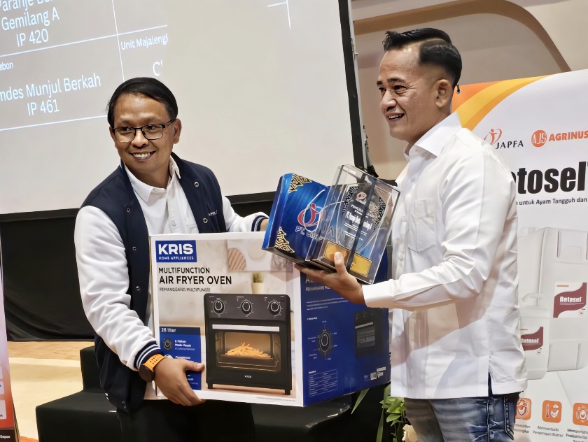 PT Paranje Berkah Gemilang Raih Penghargaan Peternak Kemitraan Terbaik 2025 Region Jabar 3
