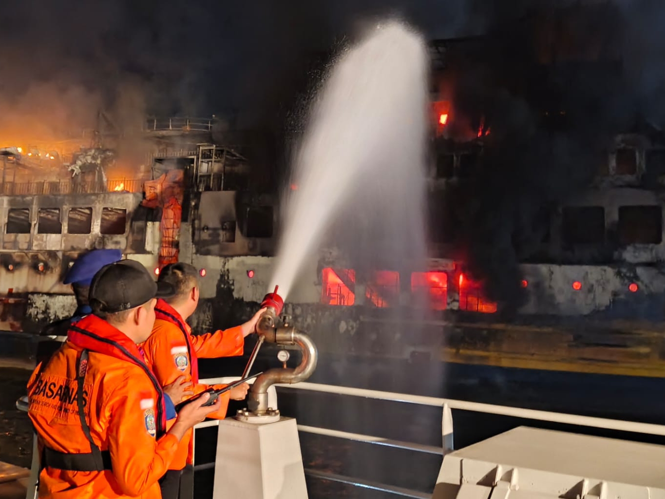 KMP Batu Mandi Terbakar, 460 Orang Dievakuasi Tak Ada Korban Jiwa