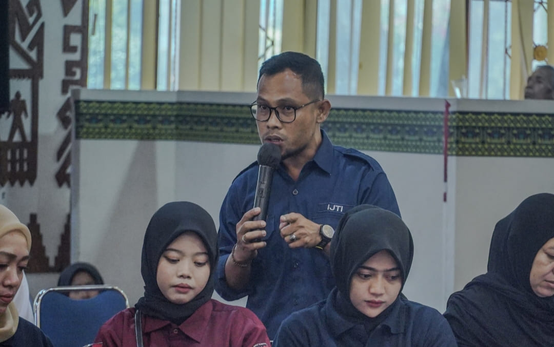 Tim Media Gubernur Lampung Didesak Evaluasi Imbas Dina ‘Larang’ Wartawan