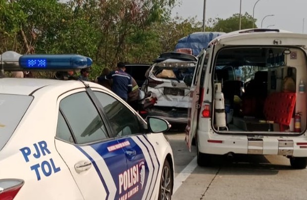 Asap Tebal Kebakaran di Dua Titik Tol BTB Ancam Pengendara, Pengelola Disorot Soal Prosedur Darurat