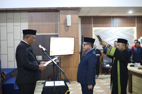 Resmi Dilantik Jadi Pj Sekda Lampung Tengah, Sulpakar Isi Kekosongan Usai Welly Adiwantra Ditahan Polda