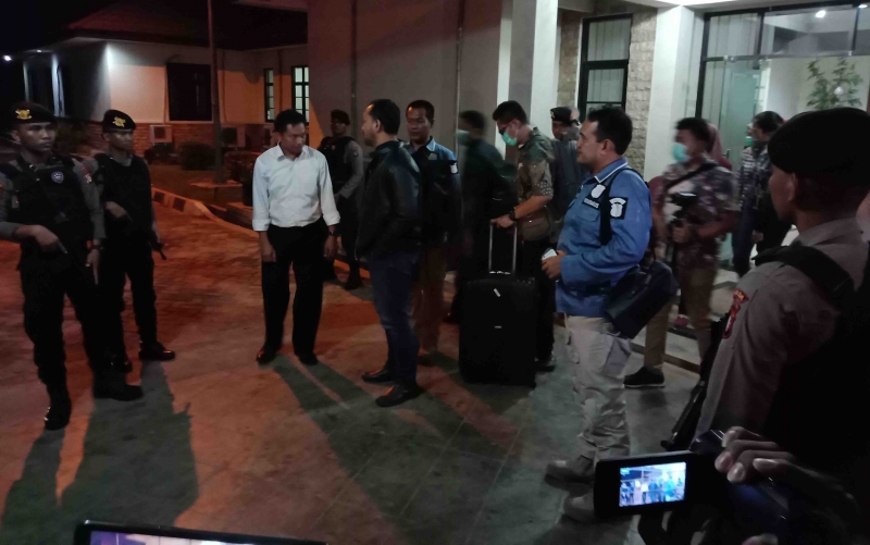 KPK Geledah Kantor Sinar Mas Terkait Suap Anggota Dewan