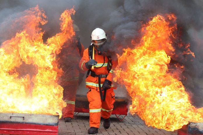 Bengkel Tambal Ban Ludes Dilahap Jago Merah