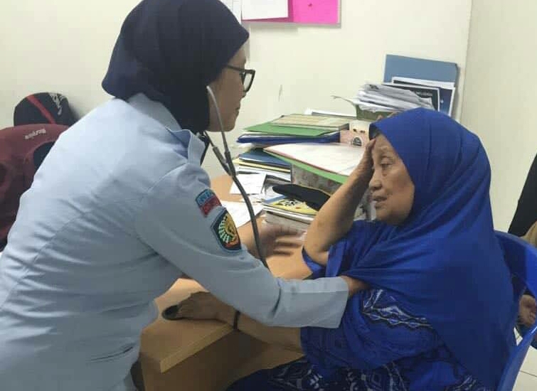 Istri Mantan Bupati Mukomuko Yang Buron Diamankan Jaksa Di Jakarta