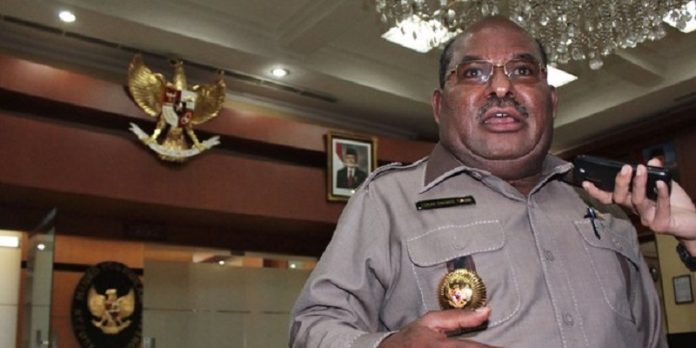 Gubernur Lukas Enembe, Minta Jokowi Tarik Pasukan TNI dan Polri dari Nduga