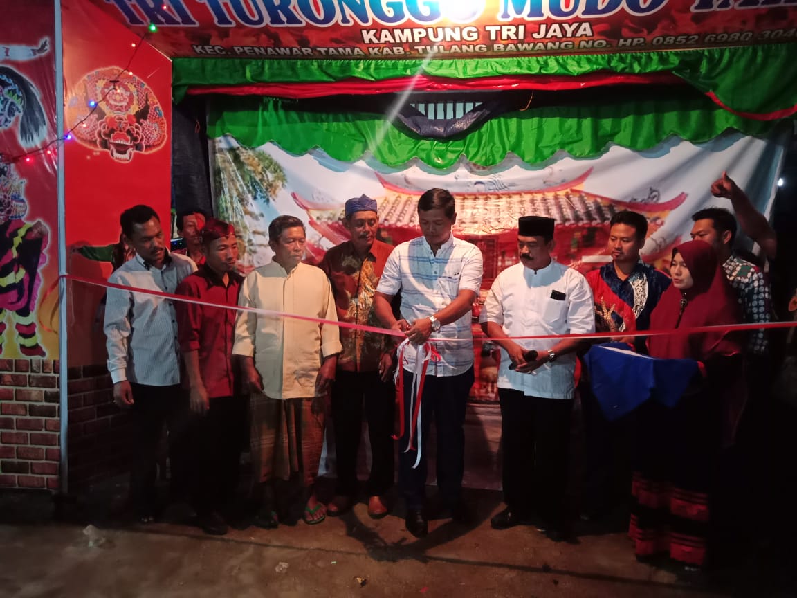 Sopii Resmikan Sanggar Kesenian Kuda Lumping Tri Turonggo Mudo Yakso