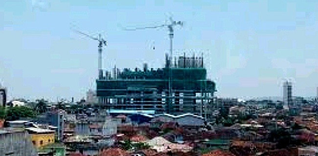 Abaikan K3 Pembangunan Grand Mercure Dihentikan Sementara