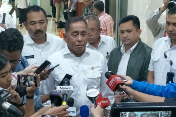 Menhan Ryamizard Ryacudu Sebut Senjata Mayjen (Pur) Soenarko Bukan Selundupan, Dan Tak Yakit Soal Pembunuhan Wiranto Cs