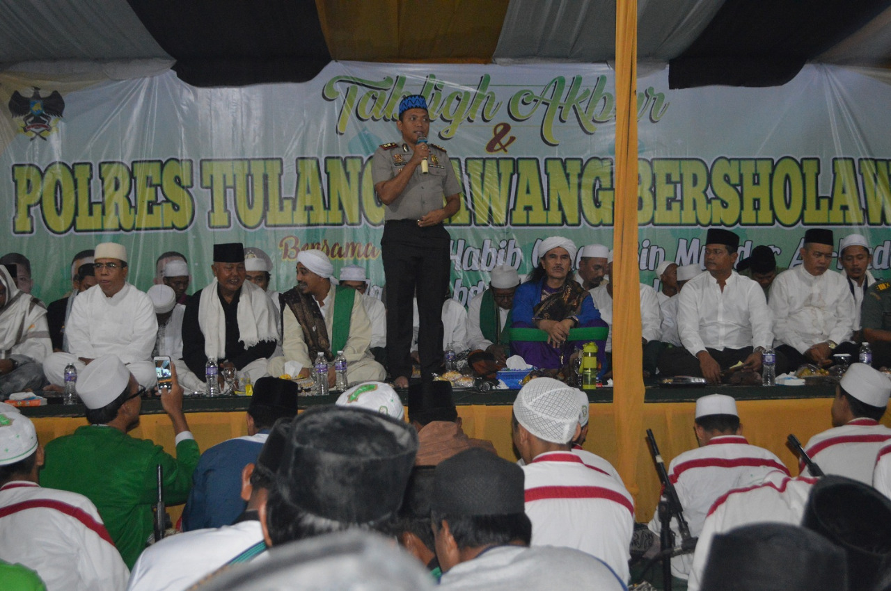 Polres Tuba Gelar Tabligh Akbar Dalam Polres Bersholawat