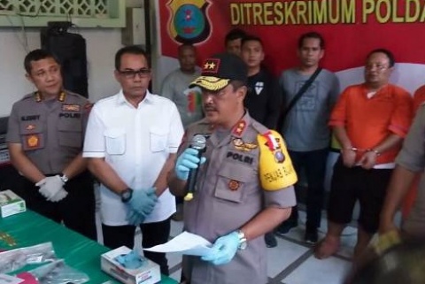 Dendam Sering Diejek “Gemuk”, Satu Keluarga Tewas Dibunuh