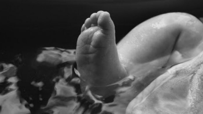 Kisah Ibu dan Bayi Selamat Berkat “Selawat” di dalam Lumpur