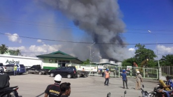 Kilang Pengolahan Inti Sawit PT SDS Dumai Terbakar