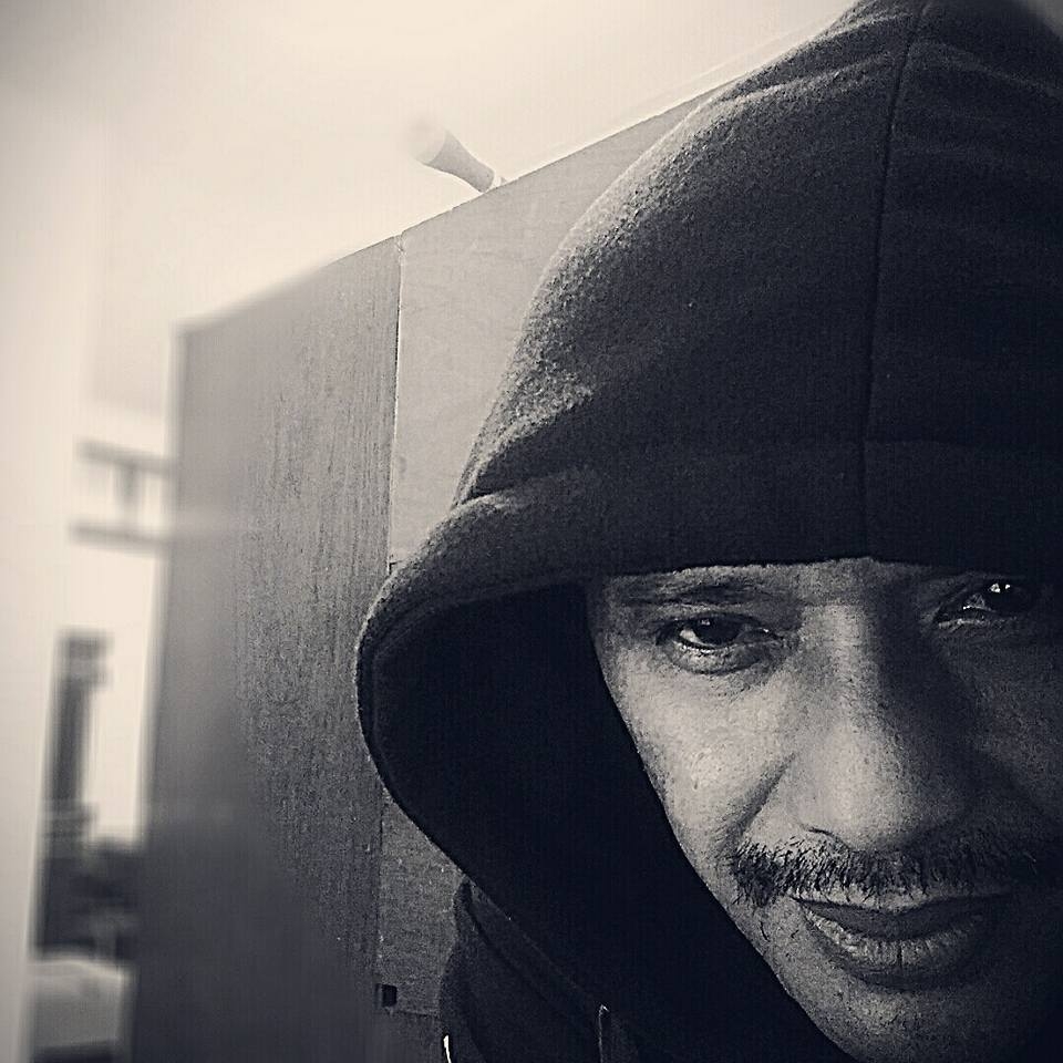 Bunga Bangkai dan Partai ‘Serangga’