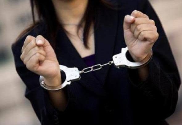 Asik Pesta Sabu di Dapur Tiga Janda Cantik Diringkus Polisi