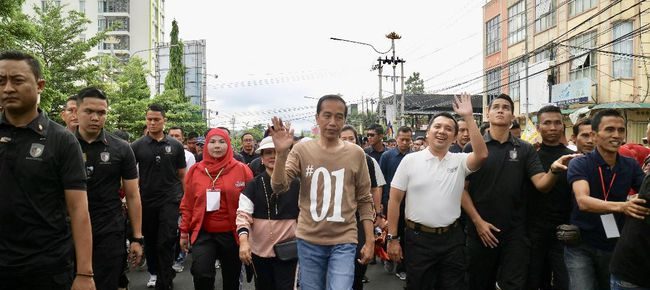 Pembangunan Pasar Pasir Gintung Tak Rampung 6 Tahun, Pedagang Curhat ke Jokowi