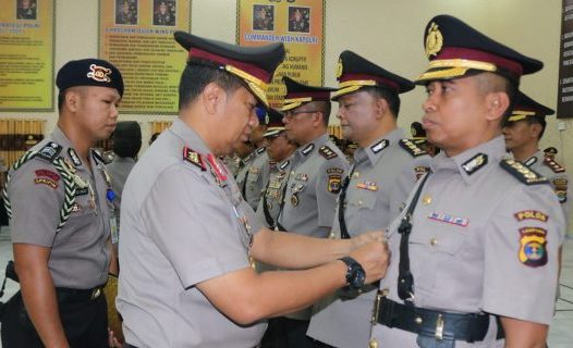 Kapolda Lampung Pimpin Sertijab Sejumlah Pejabat, Kombes Usman HP Dirpolairud