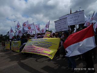 Format Astim Gelar Aksi di Depan Kantor Pemerintah Daerah Kabupaten Lampung Timur Terkait Isu Bansos Rumah Ibadah