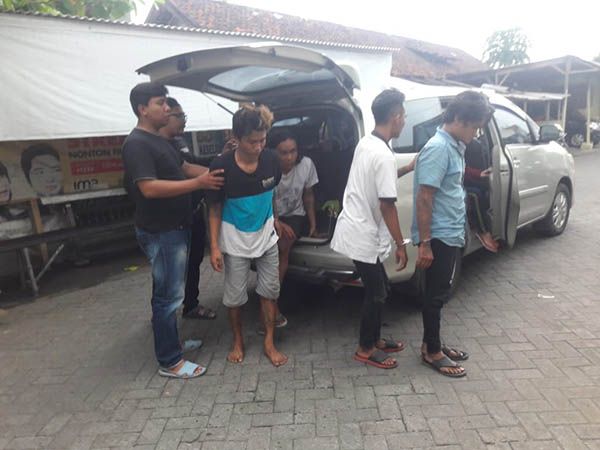 Polisi Ringkus Empat Tersangka Pesta Sabu di Sidoarjo