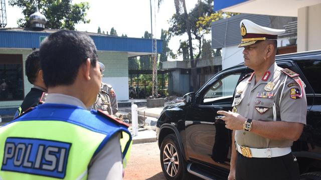 Kakorlantas Polri Prediksi 90 Ribu Kendaraan Lintasi Tol Cikampek Saat Libur Natal dan Tahun Baru